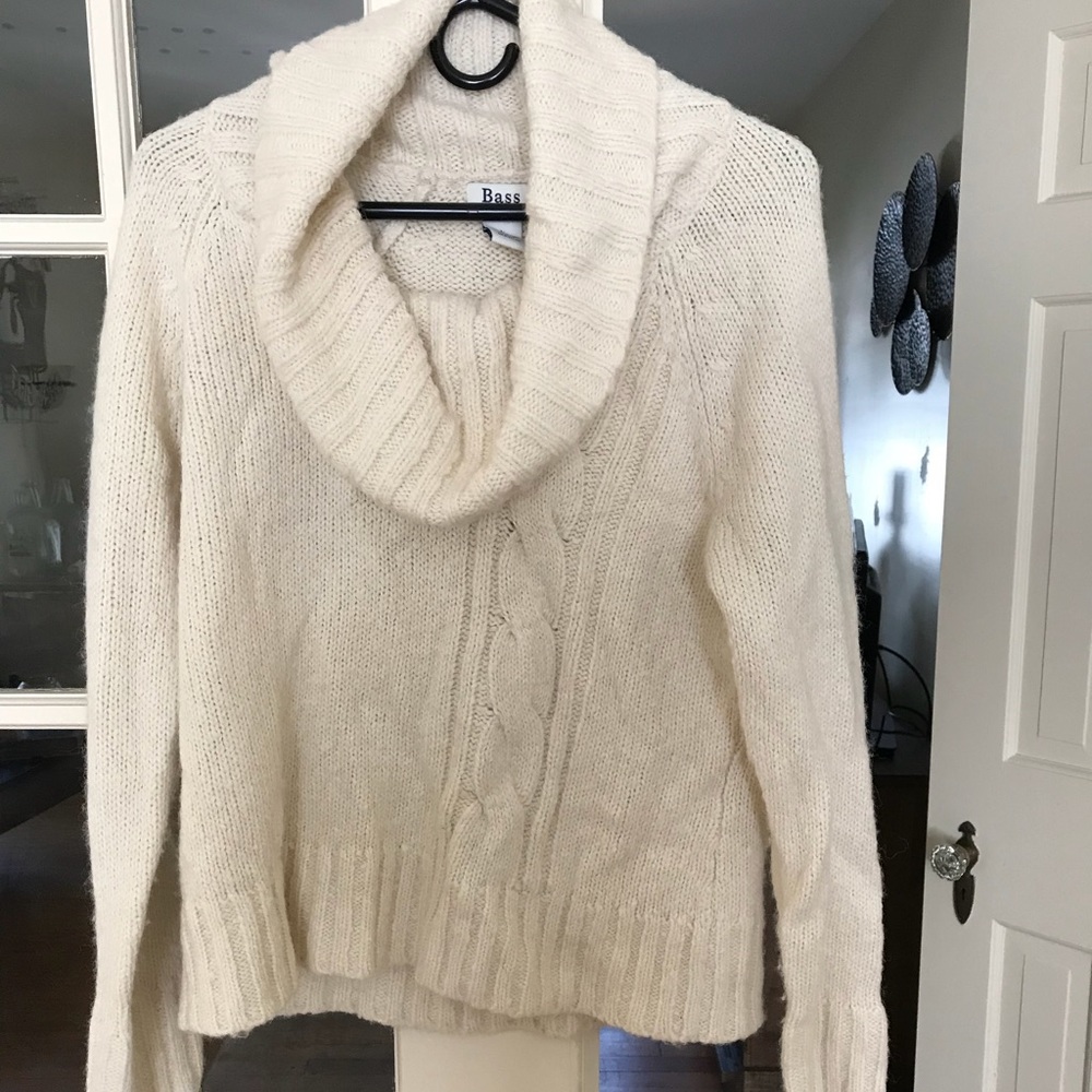 Beige sweater